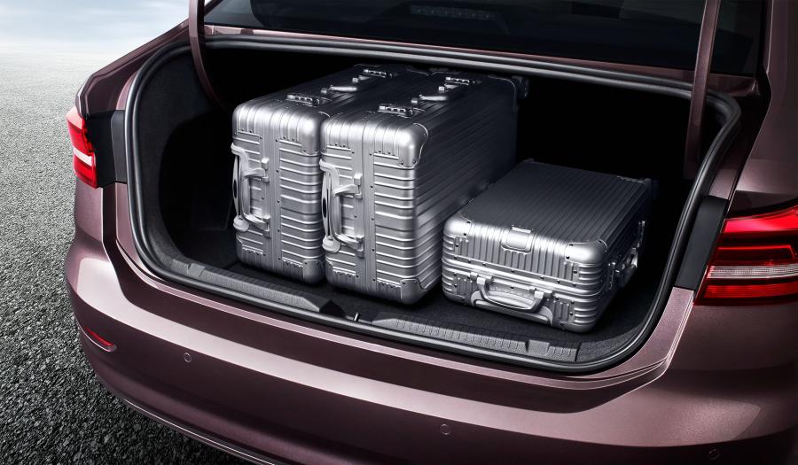 Багажник Volkswagen Lavida Plus 2018 года  (фото 11 из 37)